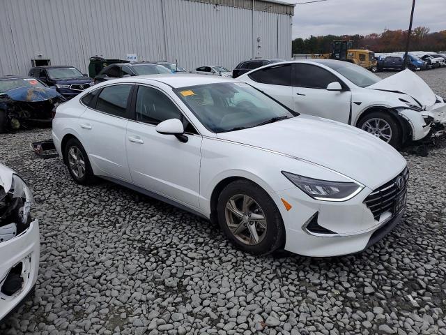 5NPEG4JA7MH106566 - 2021 HYUNDAI SONATA SE WHITE photo 4