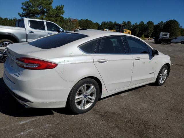 3FA6P0LU4JR256640 - 2018 FORD FUSION SE HYBRID WHITE photo 3