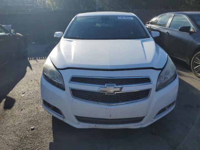 1G11E5SA6DF229223 - 2013 CHEVROLET MALIBU 2LT WHITE photo 5