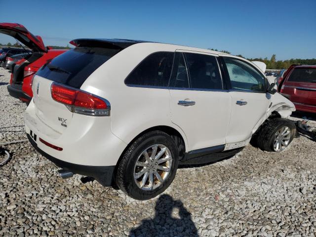 2LMDJ8JK8BBJ22930 - 2011 LINCOLN MKX WHITE photo 3