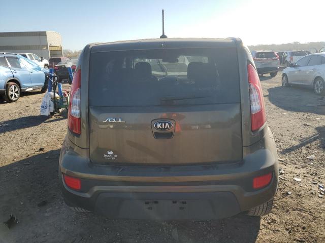 KNDJT2A63D7553975 - 2013 KIA SOUL + GREEN photo 6