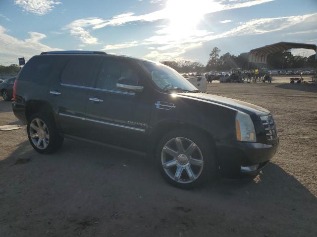 1GYUKCEF3AR148810 - 2010 CADILLAC ESCALADE PREMIUM BLACK photo 4