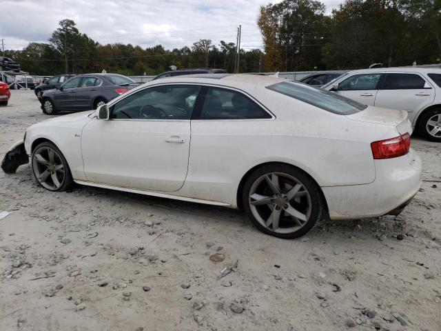 WAUDK78TX9A010462 - 2009 AUDI A5 QUATTRO WHITE photo 2