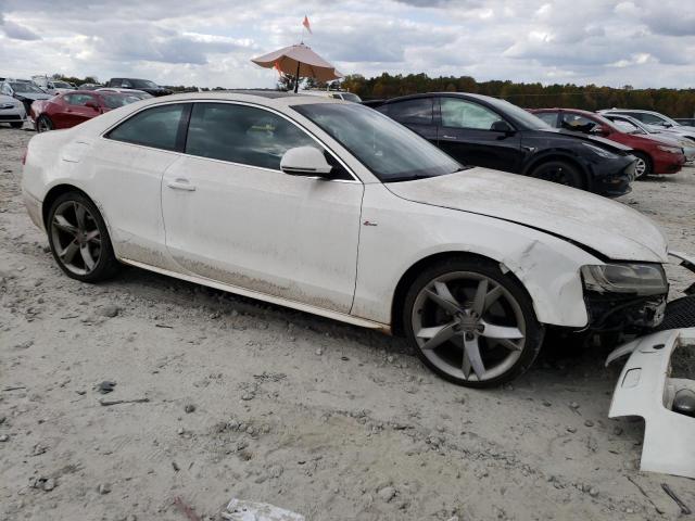 WAUDK78TX9A010462 - 2009 AUDI A5 QUATTRO WHITE photo 4