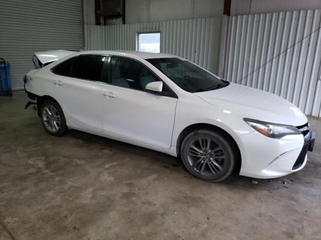 4T1BF1FK8GU553337 - 2016 TOYOTA CAMRY LE WHITE photo 4