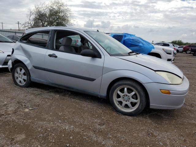 3FAFP31311R247082 - 2001 FORD FOCUS ZX3 SILVER photo 4