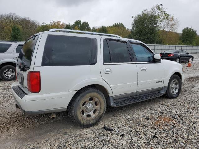 5LMEU27R32LJ14143 - 2002 LINCOLN NAVIGATOR თეთრი ფოტო 3