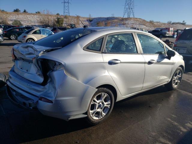 3FADP4BJ2FM200464 - 2015 FORD FIESTA SE SILVER photo 3