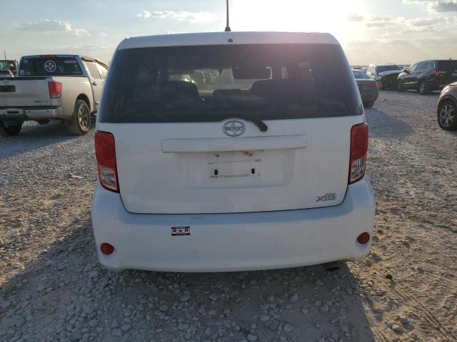 JTLZE4FE3B1129385 - 2011 TOYOTA SCION XB WHITE photo 6