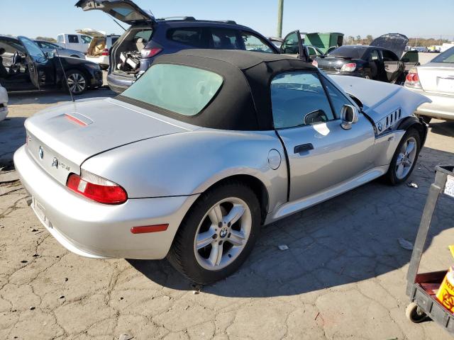 WBACN33421LM02341 - 2001 BMW Z3 2.5 SILVER photo 3