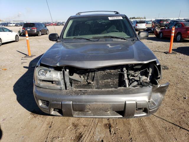 1GNDT13S352355209 - 2005 CHEVROLET TRAILBLAZE LS SILVER photo 5