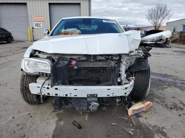 2C3CCAKG5HH530075 - 2017 CHRYSLER 300C WHITE photo 5