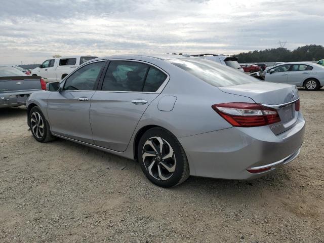 1HGCR2F00GA152257 - 2016 HONDA ACCORD EX SILVER photo 2