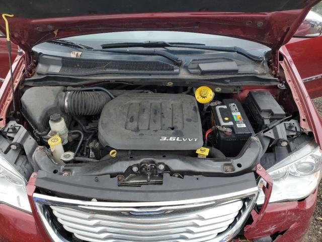2C4RC1GG3GR113500 - 2016 CHRYSLER TOWN & COU LIMITED PLATINUM RED photo 12