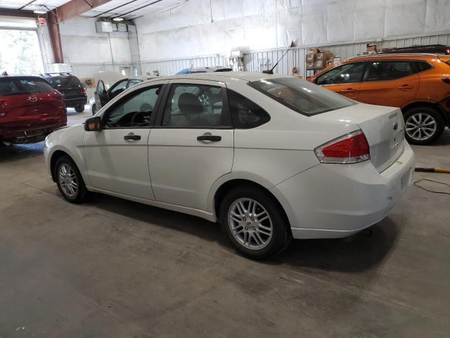 1FAHP35N49W230550 - 2009 FORD FOCUS SE WHITE photo 2