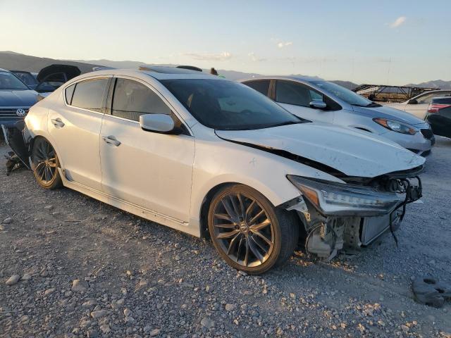 19UDE2F80LA004660 - 2020 ACURA ILX PREMIUM A-SPEC WHITE photo 4