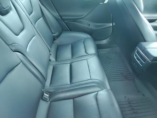 5YJSA1E29JF273186 - 2018 TESLA MODEL S RED photo 11