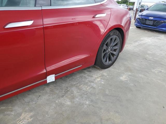 5YJSA1E29JF273186 - 2018 TESLA MODEL S RED photo 13