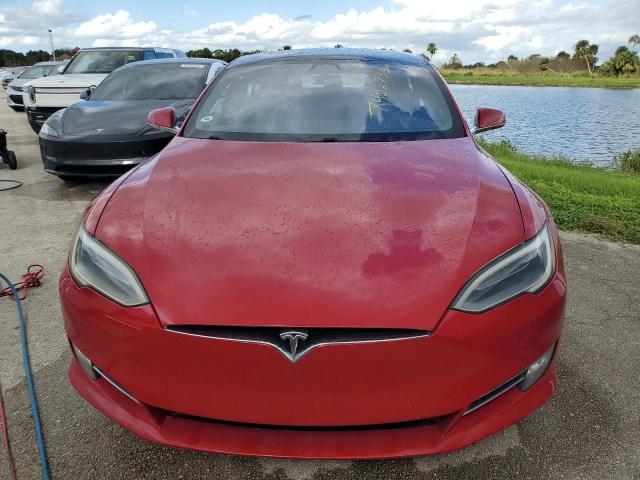 5YJSA1E29JF273186 - 2018 TESLA MODEL S RED photo 5