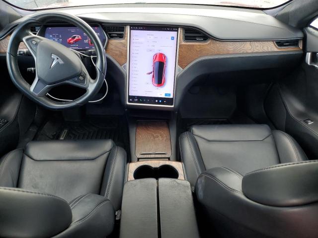 5YJSA1E29JF273186 - 2018 TESLA MODEL S RED photo 8