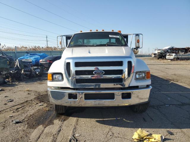 3FRNF65N24V671083 - 2004 FORD F650 SUPER DUTY WHITE photo 5