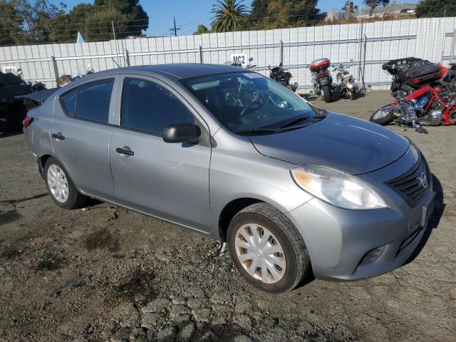 3N1CN7AP2EL864032 - 2014 NISSAN VERSA S SILVER photo 4