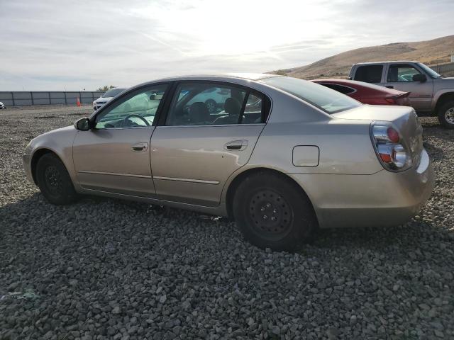 1N4AL11D35C161005 - 2005 NISSAN ALTIMA S TAN photo 2