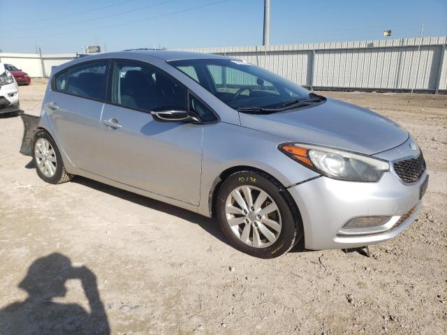 KNAFX4A67E5079951 - 2014 KIA FORTE LX SILVER photo 4