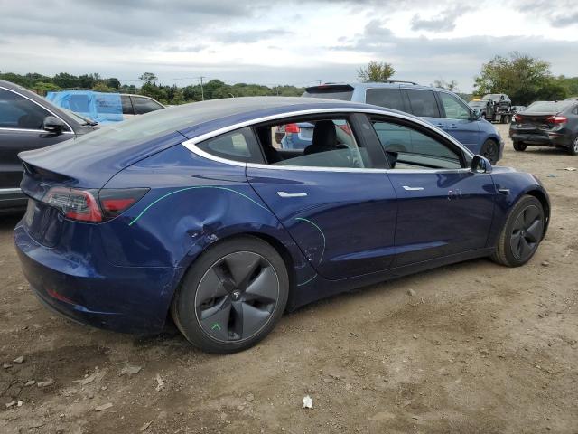 5YJ3E1EB7JF105362 - 2018 TESLA MODEL 3 BLUE photo 3