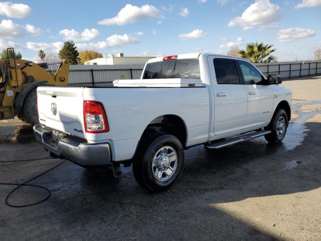 3C6UR5DL9NG239386 - 2022 RAM 2500 BIG HORN/LONE STAR WHITE photo 3