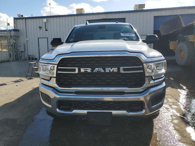 3C6UR5DL9NG239386 - 2022 RAM 2500 BIG HORN/LONE STAR WHITE photo 5