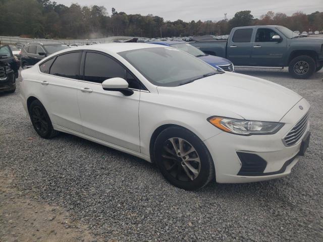 3FA6P0H7XLR129008 - 2020 FORD FUSION SE WHITE photo 4