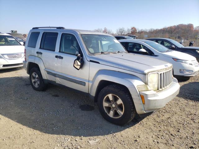 1J8GN28K78W205043 - 2008 JEEP LIBERTY SPORT SILVER photo 4