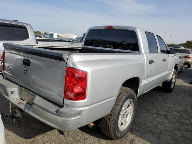 1D7HW68K48S500596 - 2008 DODGE DAKOTA SPORT SILVER photo 3