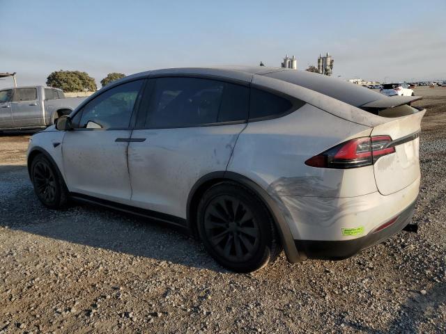 5YJXCAE24HF064612 - 2017 TESLA MODEL X WHITE photo 2