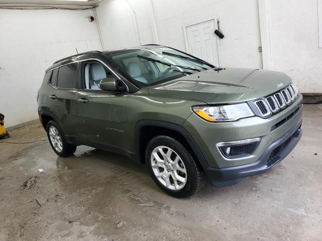 3C4NJDBB0KT741540 - 2019 JEEP COMPASS LATITUDE GREEN photo 4