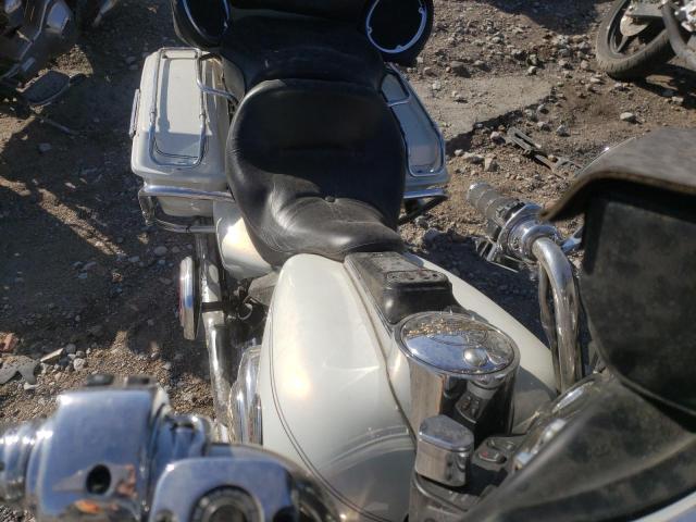 1HD1FCW172Y627267 - 2002 HARLEY-DAVIDSON FLHTCUI 双色 照片 5