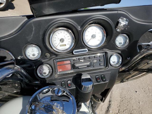 1HD1FCW172Y627267 - 2002 HARLEY-DAVIDSON FLHTCUI 双色 照片 9