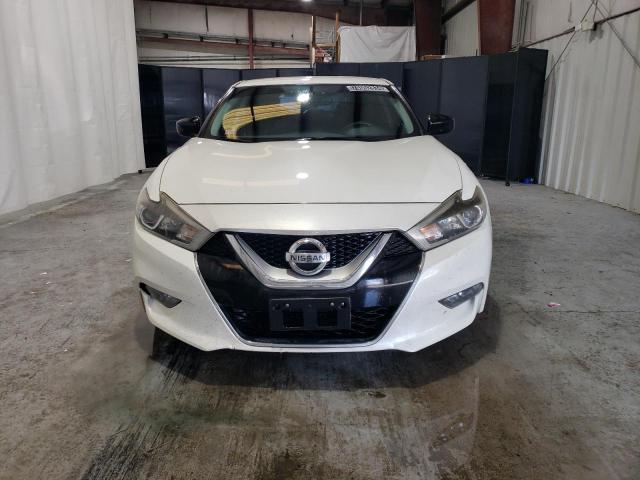 1N4AA6APXHC372381 - 2017 NISSAN MAXIMA 3.5S WHITE photo 5