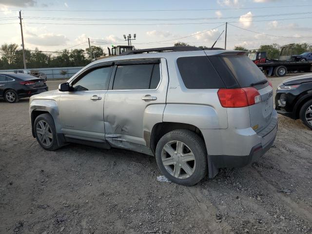 2CTALUEC1B6247516 - 2011 GMC TERRAIN SLT SILVER photo 2