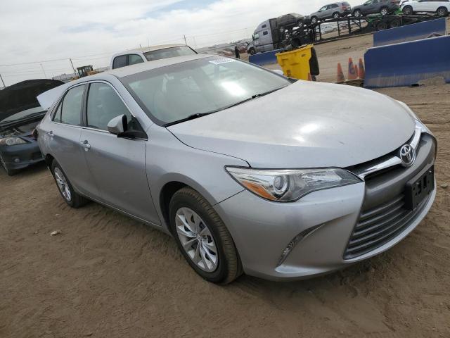 4T1BF1FK7HU783789 - 2017 TOYOTA CAMRY LE SILVER photo 4