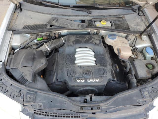 WVWWH63B44E003236 - 2004 VOLKSWAGEN PASSAT GLX Gümüş foto 11