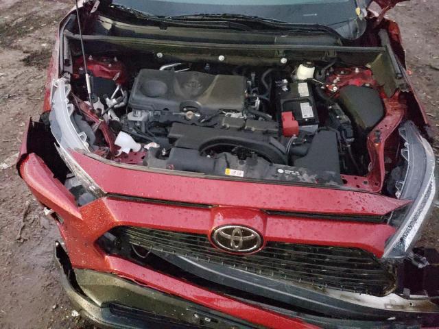 2T3P1RFV7MW152295 - 2021 TOYOTA RAV4 XLE RED photo 11