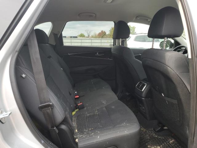 5XYPGDA37KG552666 - 2019 KIA SORENTO L SILVER photo 11