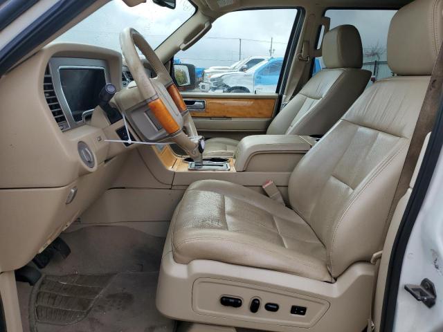 5LMFU28508LJ16070 - 2008 LINCOLN NAVIGATOR 白色 照片 7