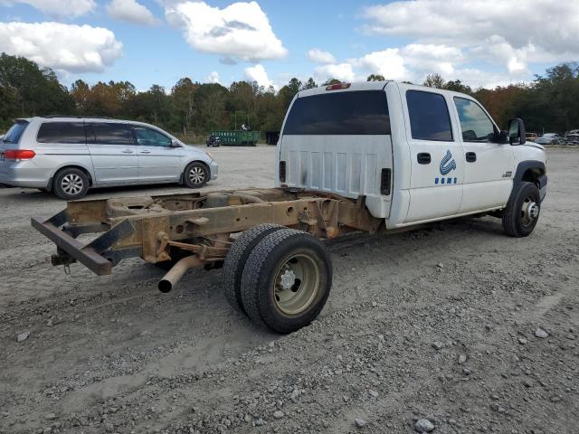 1GCJK33D26F148509 - 2006 CHEVROLET SILVERADO K3500 WHITE photo 3