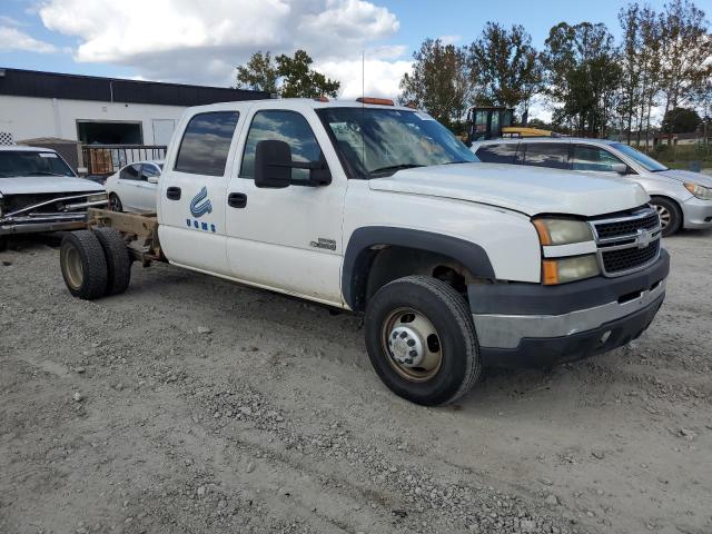 1GCJK33D26F148509 - 2006 CHEVROLET SILVERADO K3500 WHITE photo 4