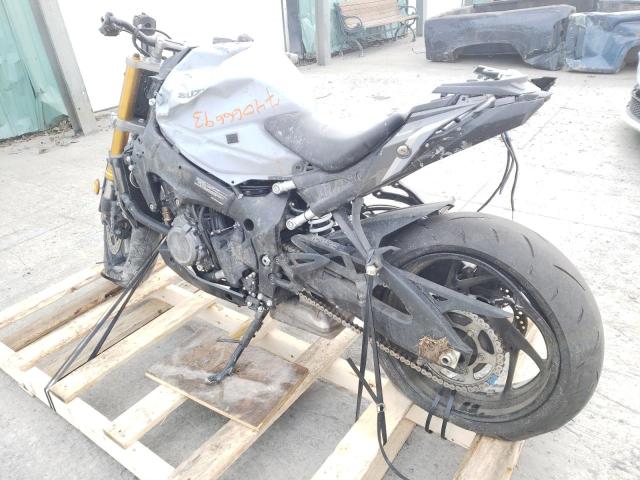 JS1EK11B1N7100140 - 2022 SUZUKI GSX-S1000 A GRAY photo 3