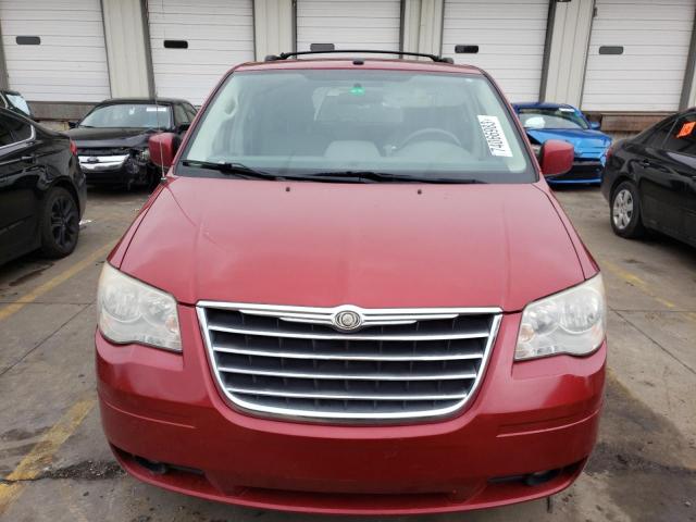 2A4RR5D13AR117635 - 2010 CHRYSLER TOWN & COU TOURING RED photo 5