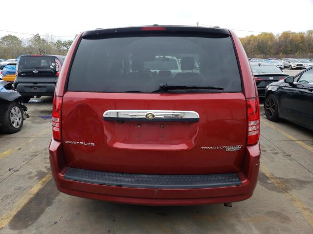 2A4RR5D13AR117635 - 2010 CHRYSLER TOWN & COU TOURING RED photo 6